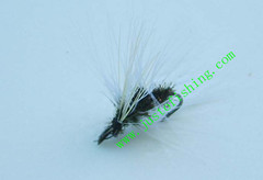 Flying insect f316